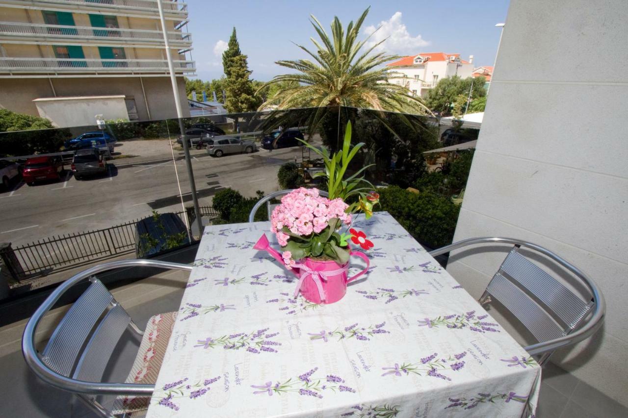 Apartmani Marija Cizmic ماكارسكا المظهر الخارجي الصورة