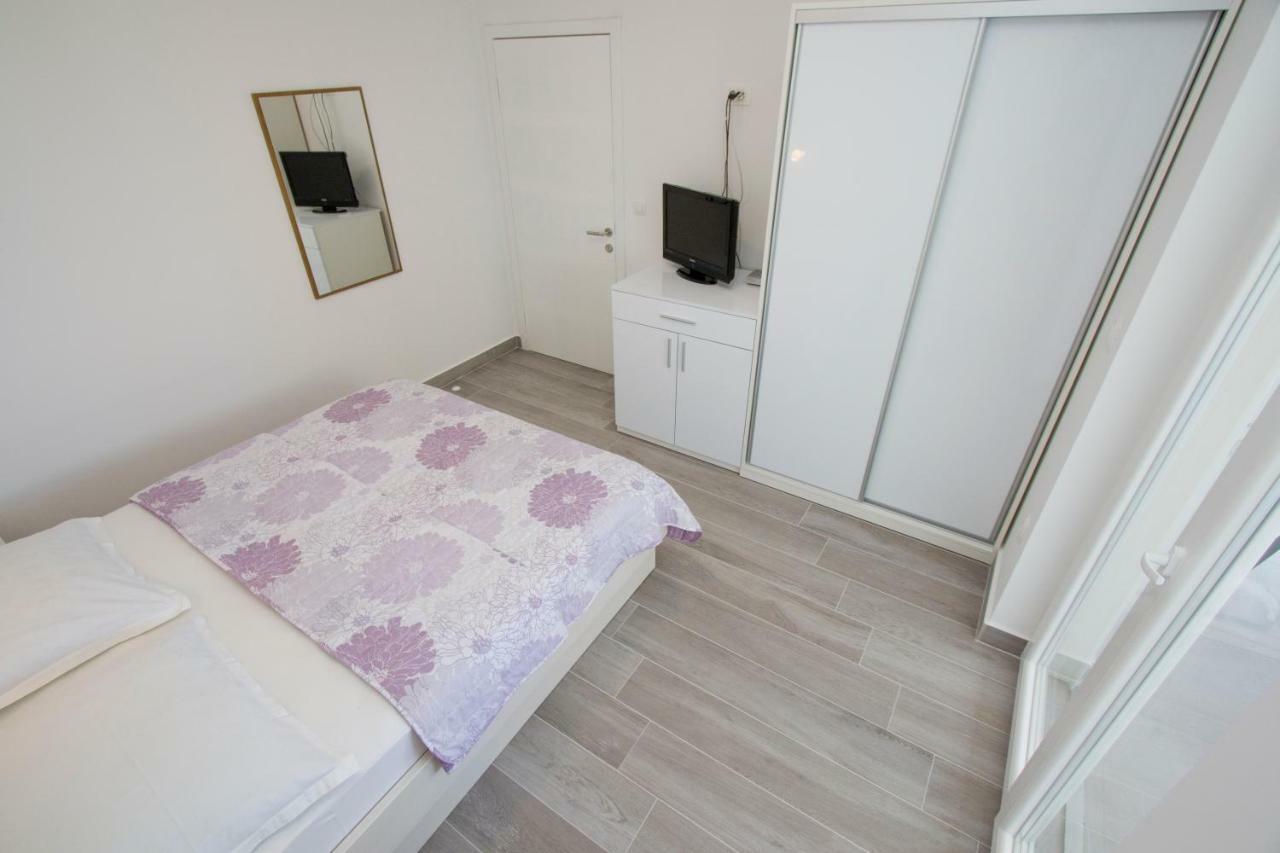 Apartmani Marija Cizmic ماكارسكا المظهر الخارجي الصورة